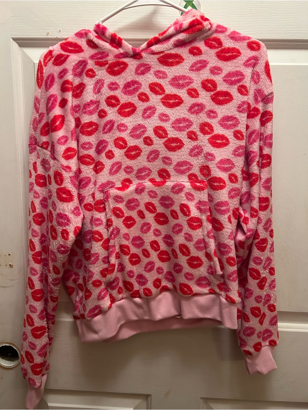 Harper Pink & Red Lip-Print Hooded Sweatshirt